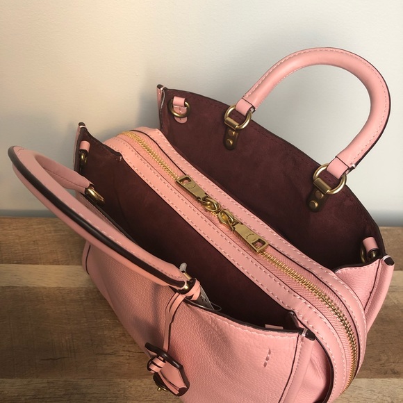 Coach Rogue 1941 Peony Pink - Picture 8 of 12